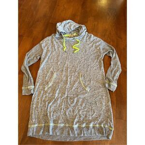 Woman’s inspired hearts, light knit hoodie